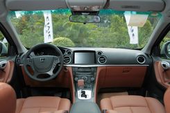 納智捷大7 納智捷大7