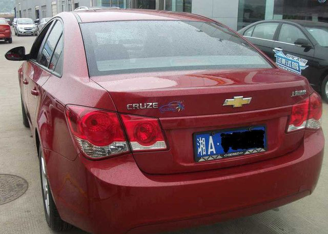 09款 科魯茲 1.6  09款 科魯茲 1.6