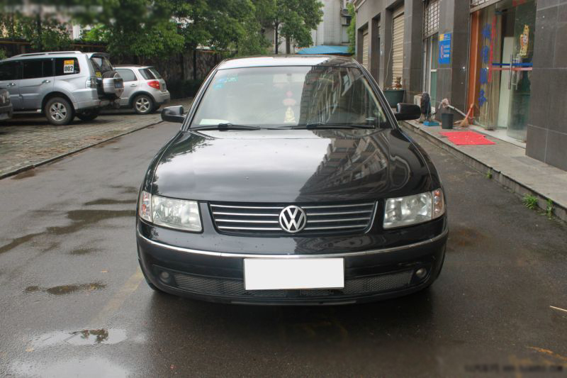 上海大眾 帕薩特 2.0L 自動