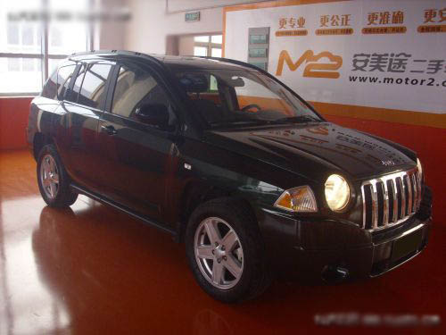 吉普指南者 吉普指南者