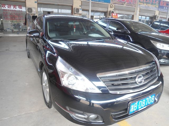 湖南 長沙 天籟 2.5L,6檔 無級/手動一體式 2009年8 湖南 長沙 天籟 2.5L,6檔 無級/手動一體式 2009年8