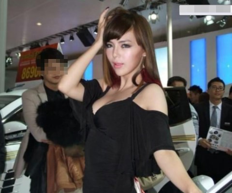 長沙車展自慰姐,網絡爆紅 長沙車展自慰姐,網絡爆紅