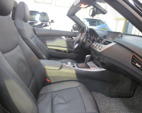 進口寶馬Z4-23i領先型