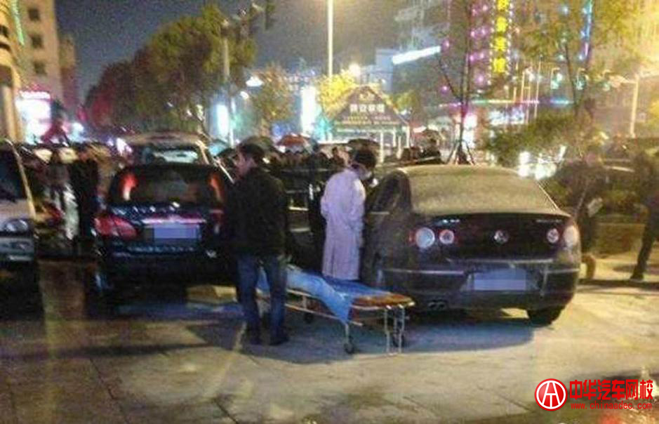 原配怒火燒小三 原配怒火燒小三