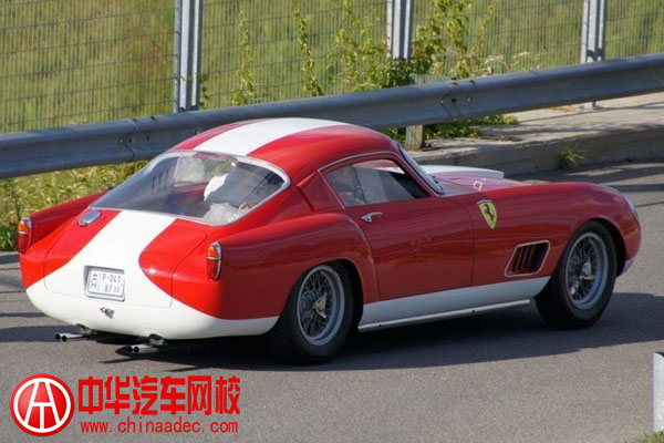 法拉利250GT
