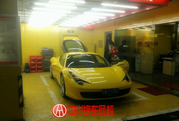 堪比國際車展的豪車車庫@ahlsjy.cn