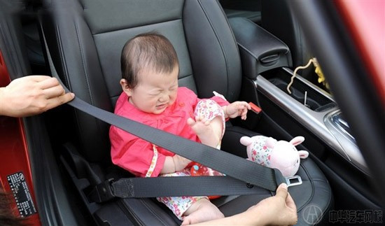 父母不可不看! 那些觸目驚心的兒童車內事故@ahlsjy.cn 父母不可不看! 那些觸目驚心的兒童車內事故@ahlsjy.cn