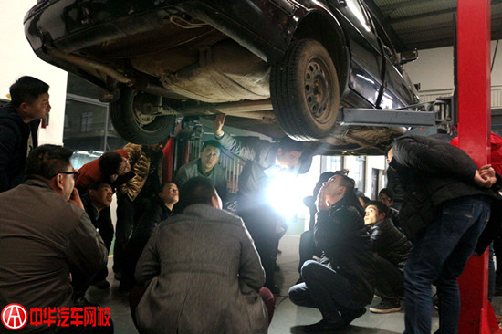 2015年05期中華汽車網校培訓班圓滿結束@ahlsjy.cn 2015年05期中華汽車網校培訓班圓滿結束@ahlsjy.cn