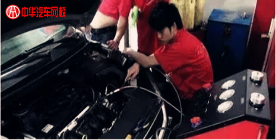 車主必知:汽車10大“油老虎” @ahlsjy.cn 車主必知:汽車10大“油老虎” @ahlsjy.cn