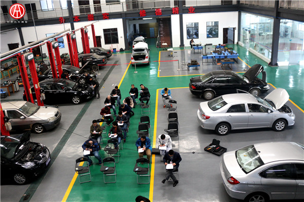 中華汽車網校201601期學員考試@ahlsjy.cn 中華汽車網校201601期學員考試@ahlsjy.cn