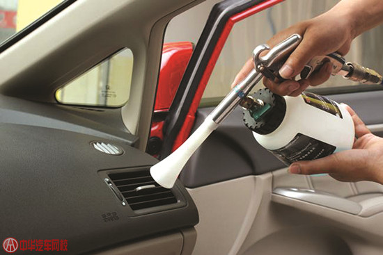 汽車也怕“中暑”,為你的愛車降點溫吧!@ahlsjy.cn 汽車也怕“中暑”,為你的愛車降點溫吧!@ahlsjy.cn