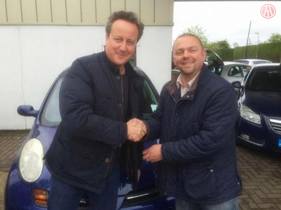 驚!英國首相卡梅倫為討妻子歡心花14000元人民幣購買二手車@ahlsjy.cn 驚!英國首相卡梅倫為討妻子歡心花14000元人民幣購買二手車@ahlsjy.cn