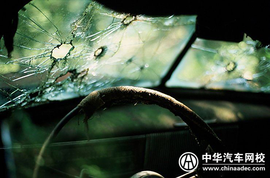 破舊的老爺車也是一種情懷@ahlsjy.cn
