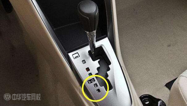 自動擋的車下坡D檔踩剎車很危險？我都不會開車了@ahlsjy.cn