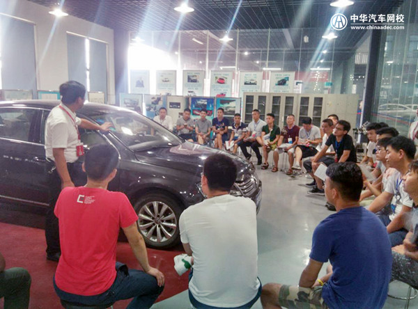 勞逸結合,團結奮進!二手車評估師實訓營第二天@ahlsjy.cn 勞逸結合,團結奮進!二手車評估師實訓營第二天@ahlsjy.cn