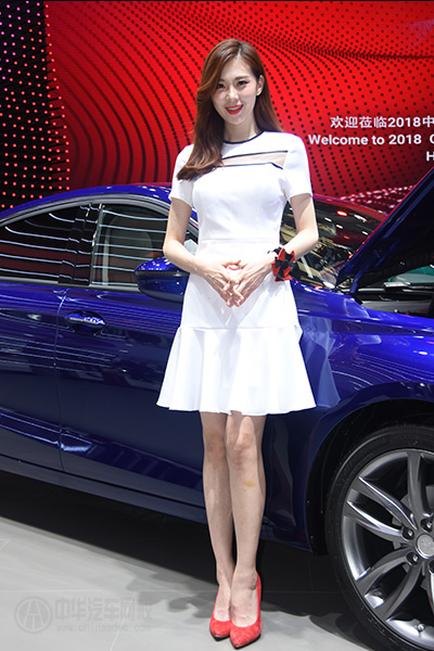 炎炎夏日和汽博會與美女車模來次親密接觸吧@ahlsjy.cn