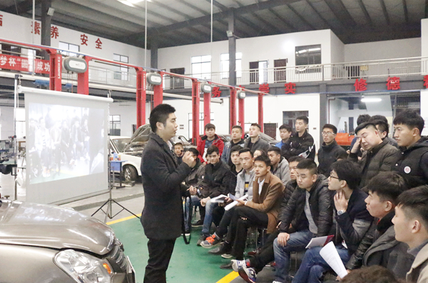 2019年二手車鑒定評估師、汽車估損師報考條件與報考流程@ahlsjy.cn 2019年二手車鑒定評估師、汽車估損師報考條件與報考流程@ahlsjy.cn