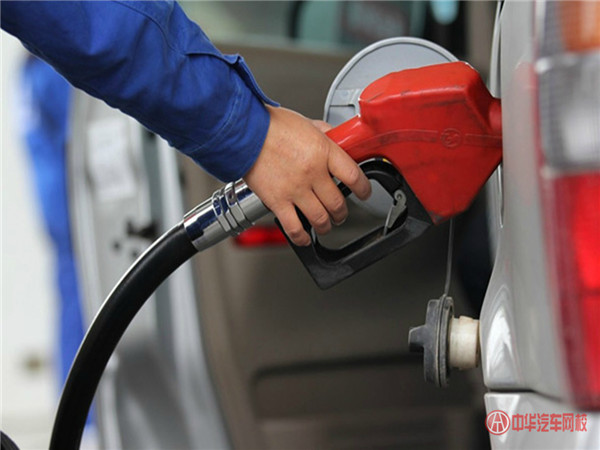 新車加什么油好?92號油跟95號油有什么區別@ahlsjy.cn 新車加什么油好?92號油跟95號油有什么區別@ahlsjy.cn