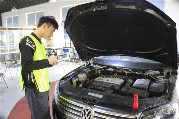 2020年怎樣成為一名專業的二手車評估師@ahlsjy.cn