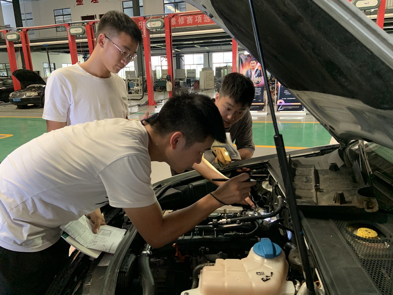二手車鑒定評估師第②課——事故車鑒定實操@ahlsjy.cn 二手車鑒定評估師第②課——事故車鑒定實操@ahlsjy.cn